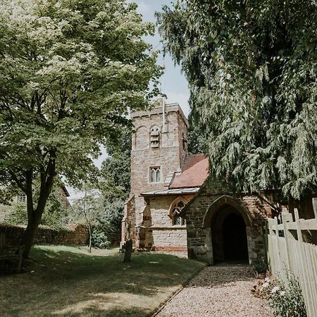 Slapton Manor Towcester Exterior photo